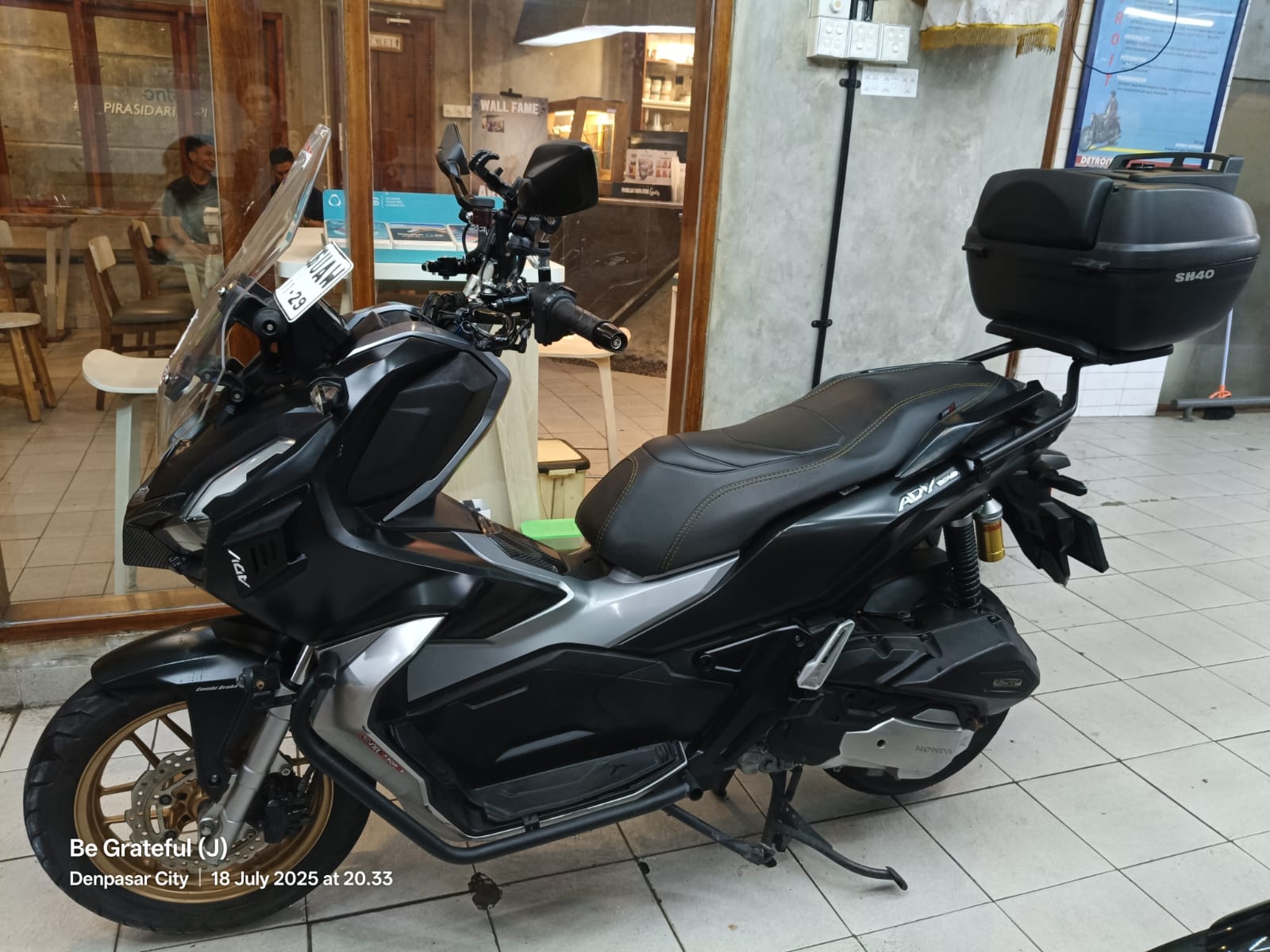 Honda ADV Black